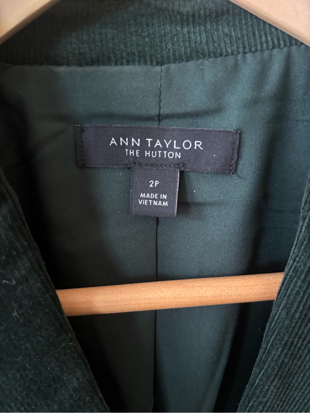 Ann Taylor Petite Hutton Forest Green Corduroy Tailored Blazer - Picture 3 of 7